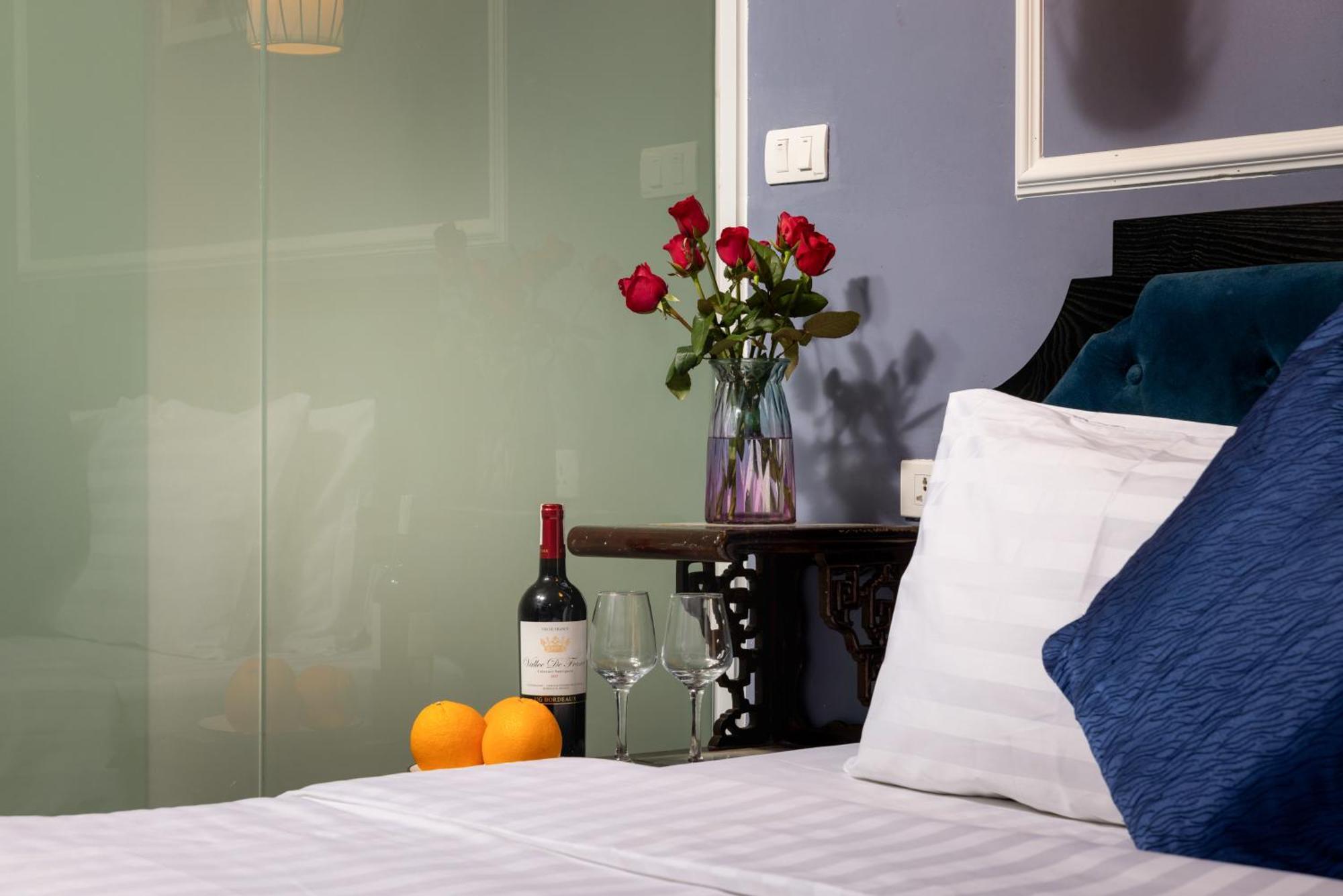 Amanda Boutique Hotel & Travel Hanoi Exteriör bild